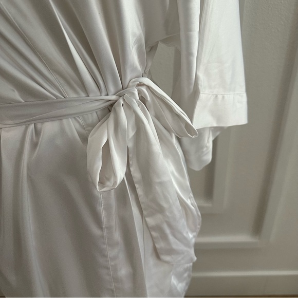 NWT Bridal Robe - Picture 3 of 9